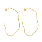 Argola Dourada Ondulada Assimétrica