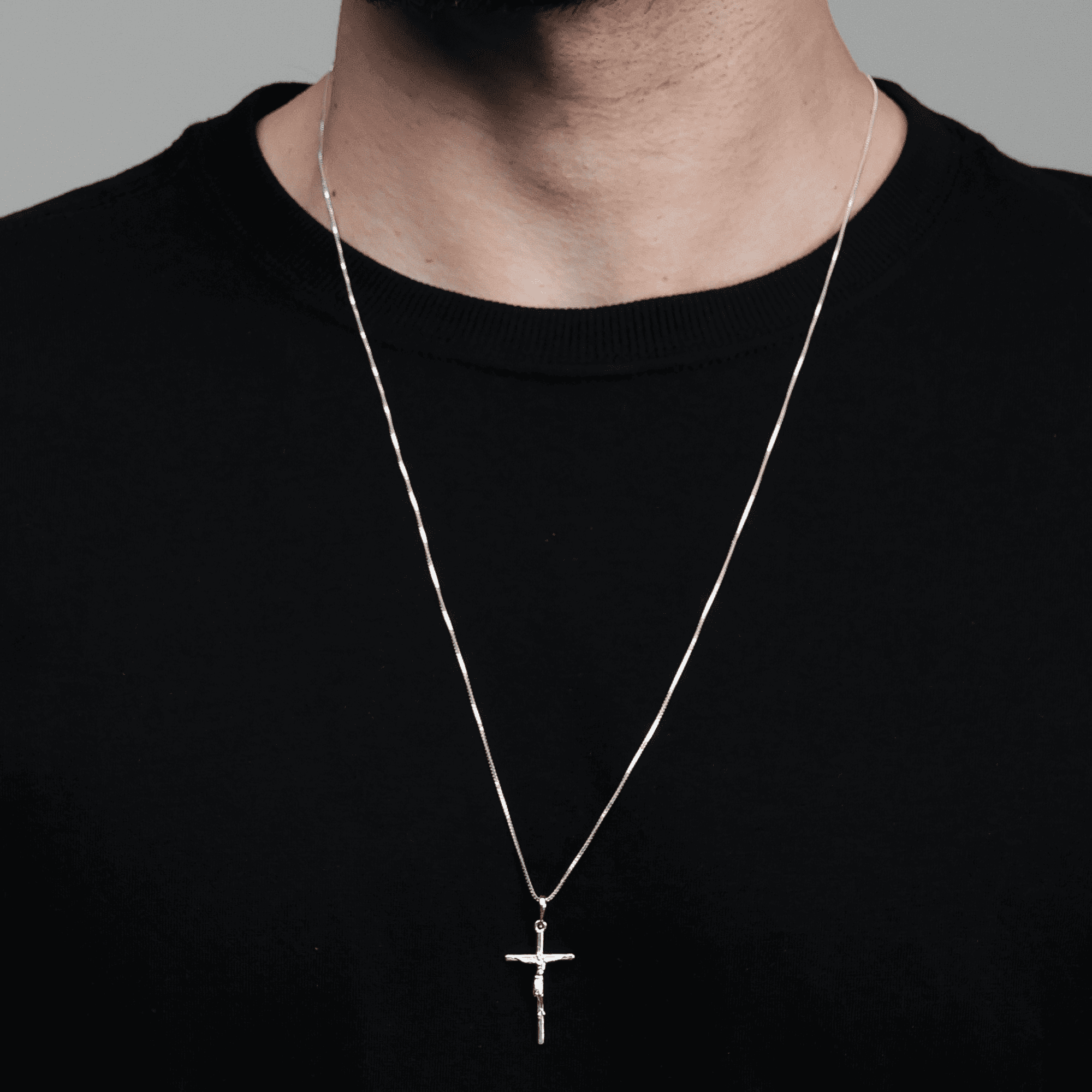 Colar Masculino 70cm Crucifixo em Prata 925 - Galeria
