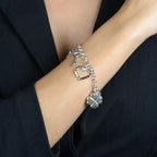 Pulseira Prateada Elo Português com Coração, Cadeado, Trevo e Chave - Galeria